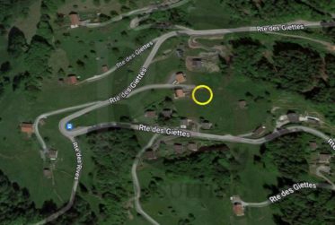 CHALET AVEC PERMIS AU CALME