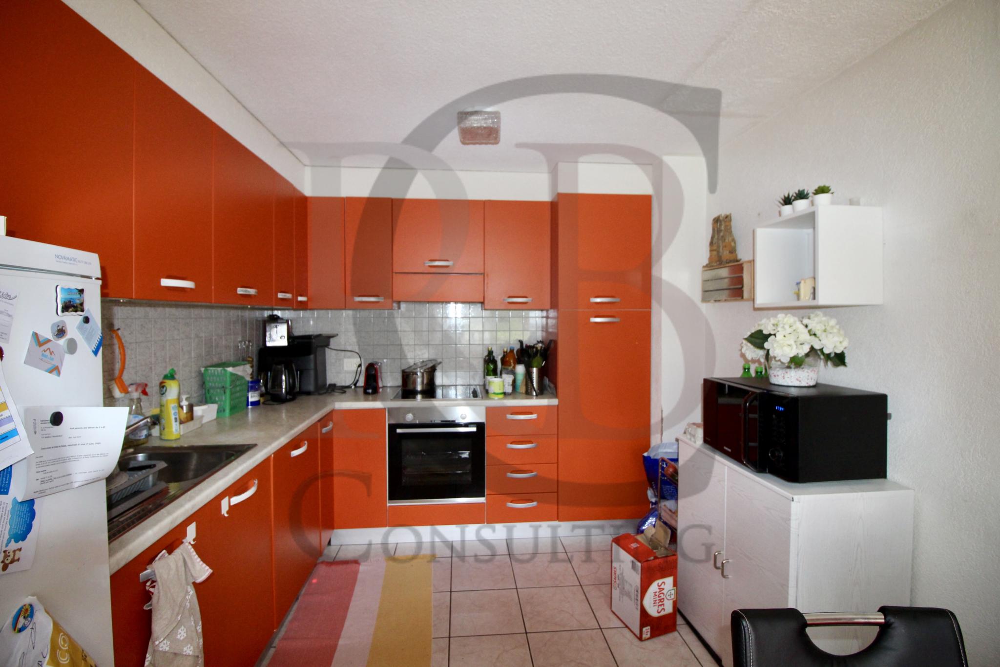 Appartement Locatif dans PPE avec Parking sous-terrain