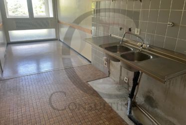 3.5 Pièces à Rénover a 2 pas de la gare de Nyon